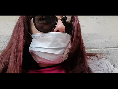 ❤️ Faigheann Nicoletta díoltas ar a comharsa agus pees ina gharáiste (Coraintín Iodálach Speisialta Covid19) ️ Super sex ag ga.sexeey.ru